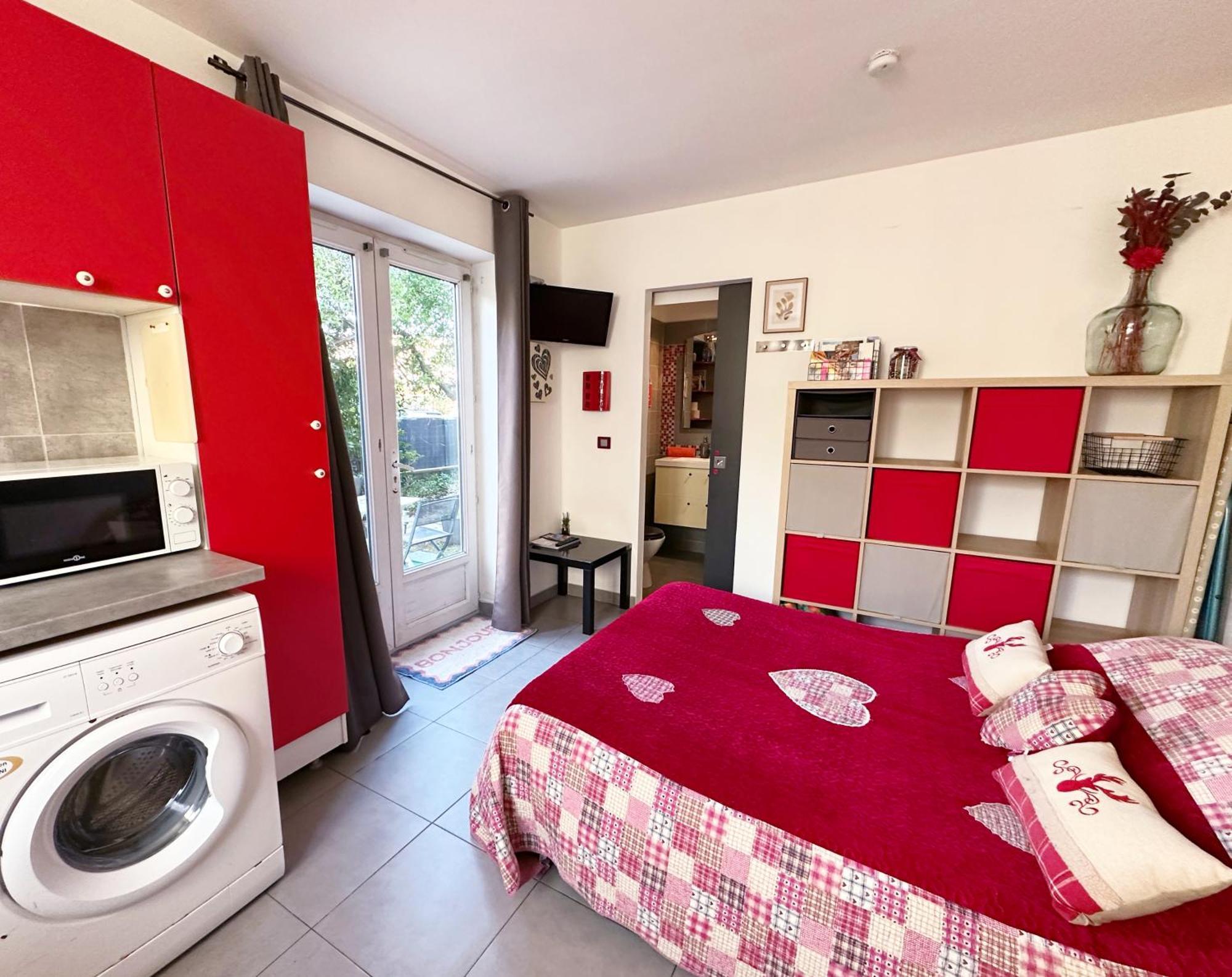 Studio Au Calme Tout Confort Proche Des Plages - Jardin Wifi Parking Frejus Bagian luar foto
